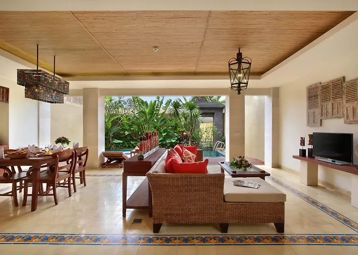 Kamajaya Villa *